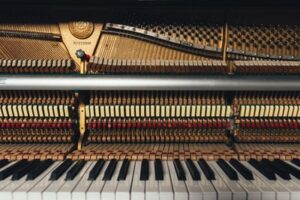 Self-teaching how to play the piano