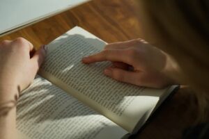 Learning to read on a sunny day